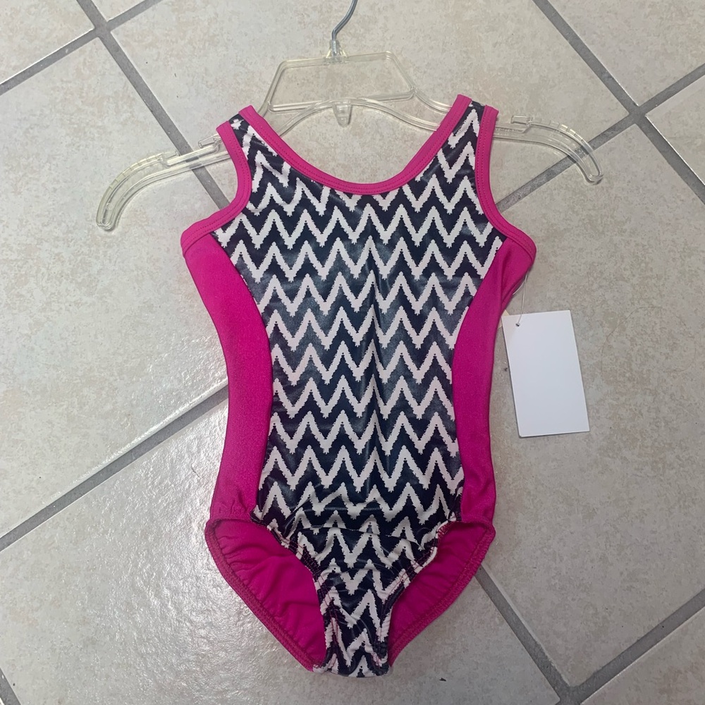 Childs Size 4 Black White & PinkChevron Dance Or Gymnastics Bodysuit Leotard NWT
